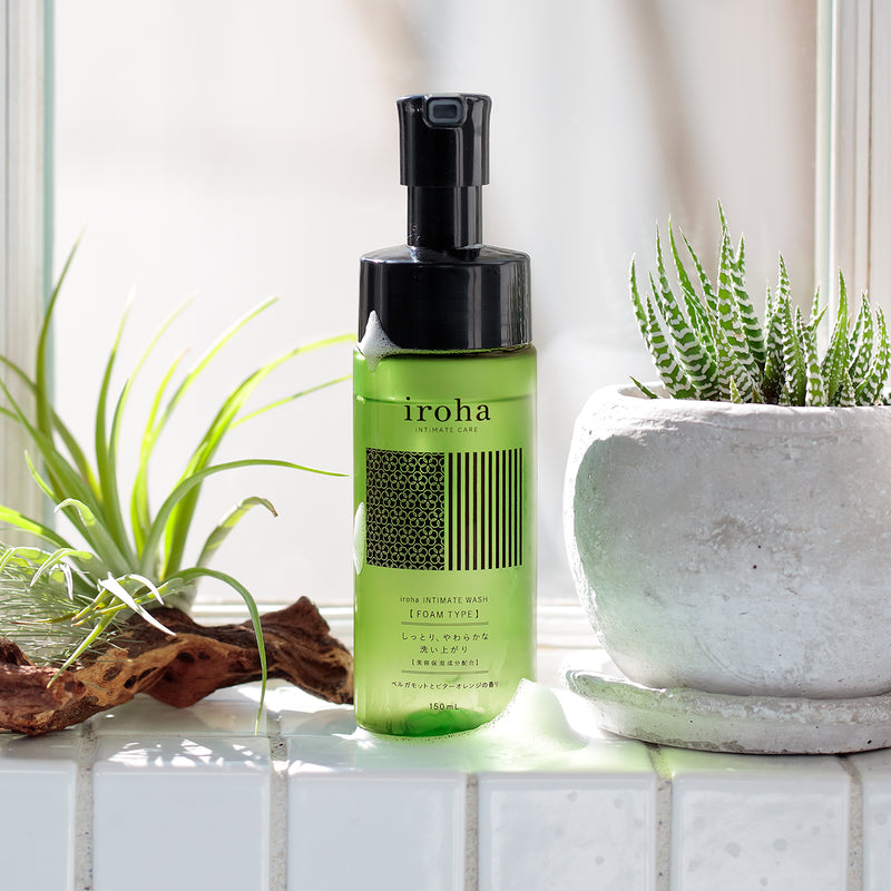 iroha INTIMATE WASH FOAM TYPE 150ml